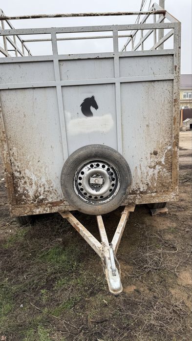 Прицеп коневоз сатылады