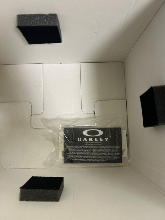 Casca Oakley Mod Pro 1