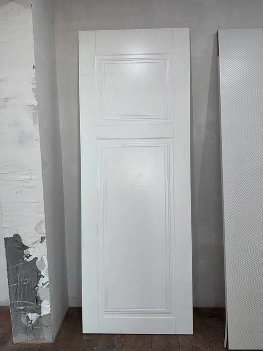 Продам межкомнатные белые двери