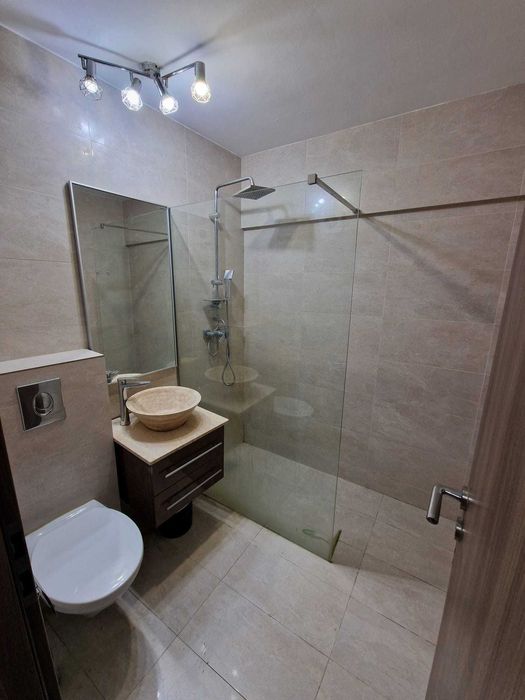 Apartament mobilat compus din 3 camere etaj 5/8 Sos Panduri chirie