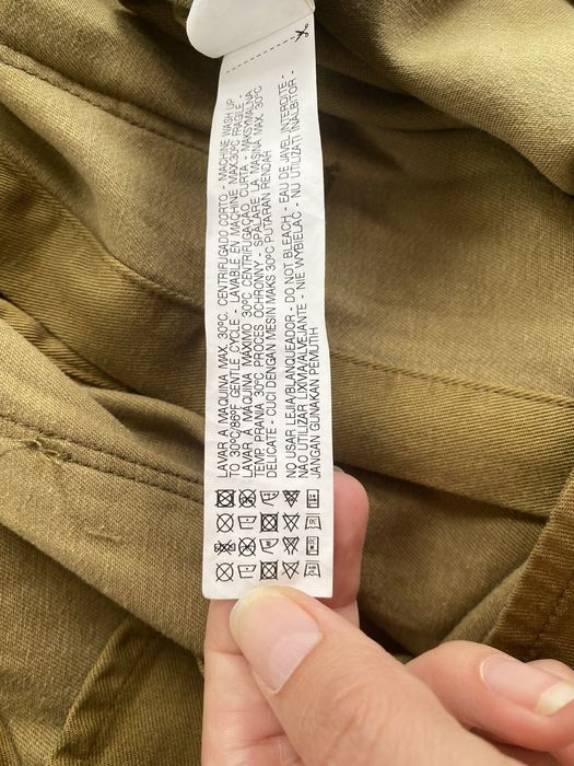 Jacheta army cu patch-uri Zara