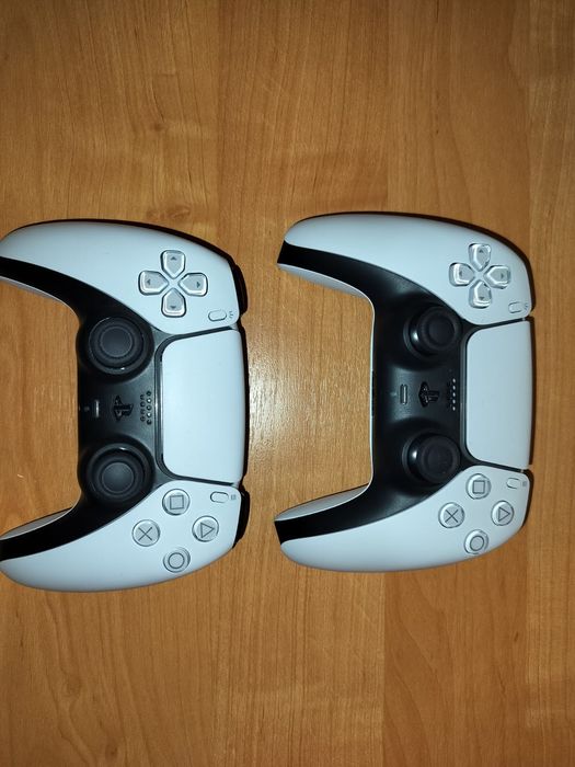 Продам PS5 в отличном состоянии