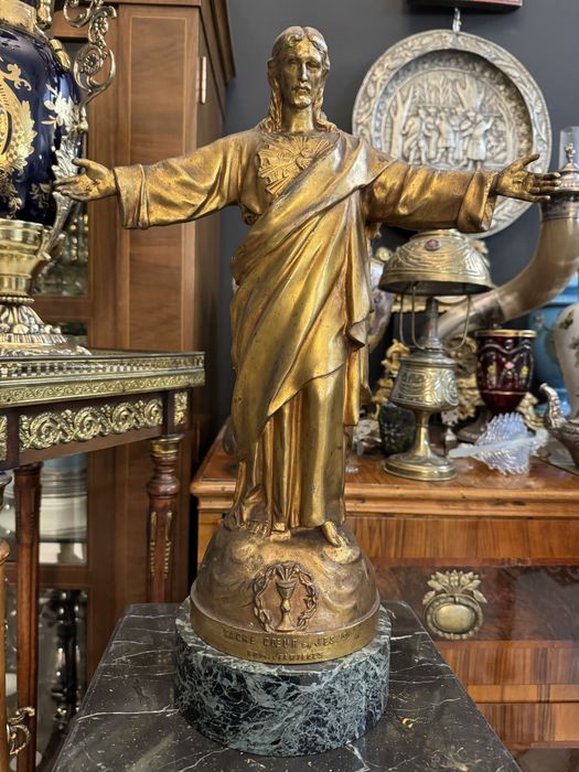Statueta - semnata- antimoniu