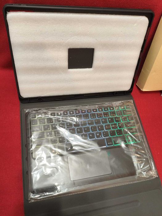 Husă Lenovo Tab P12 12.7 Tastatură Detasabilă,Trackpad,Backlit 7Culori