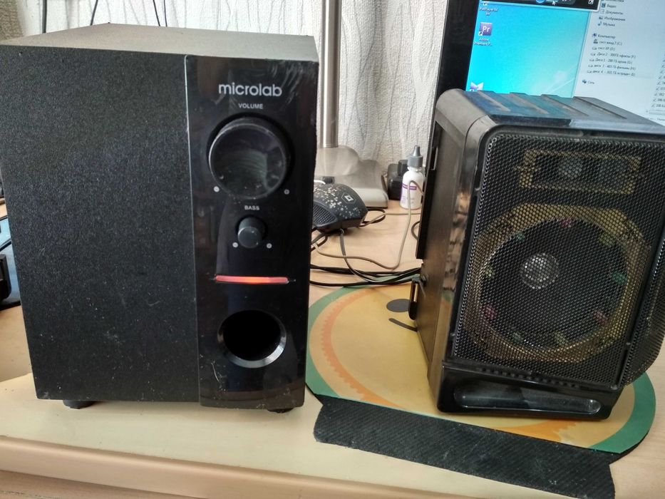 ДВД  СД  проигрыватель с дисками+ усилитель  Микролаб  !