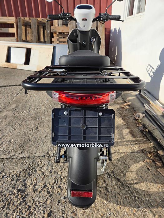 Scuter electric Tinbot Express, autonomie 60-120 km, absolut NOU, 0 km !
