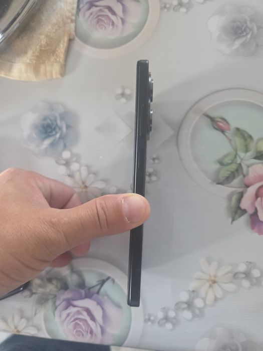 Телефон Poco X5 Pro