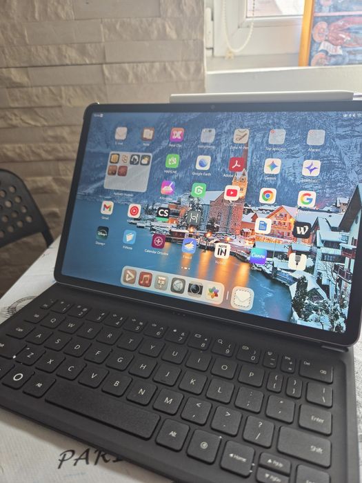 Vând tableta Huawei papermatte edition 11.5 2025