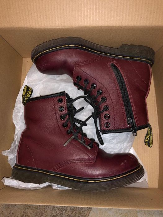 Продам ботинки детские  Dr. Martens