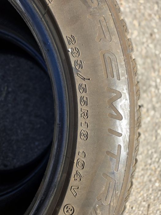 235 55 18 Maxxis premitra snow wp6 suv
