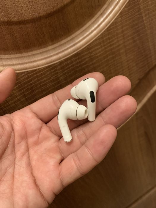 Продам оригинал air pods pro2