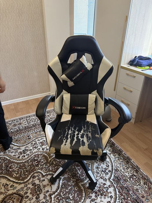 Компьютерный стул