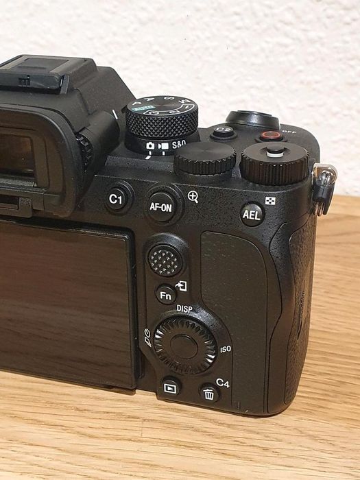 Sony Alpha 7 Mark IV / A7IV