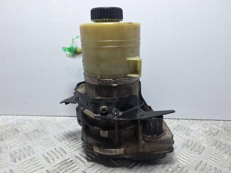 Pompa servodirectie Renault Trafic 3
