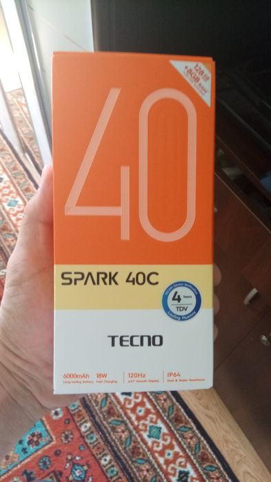 Смартфон Spark 40c