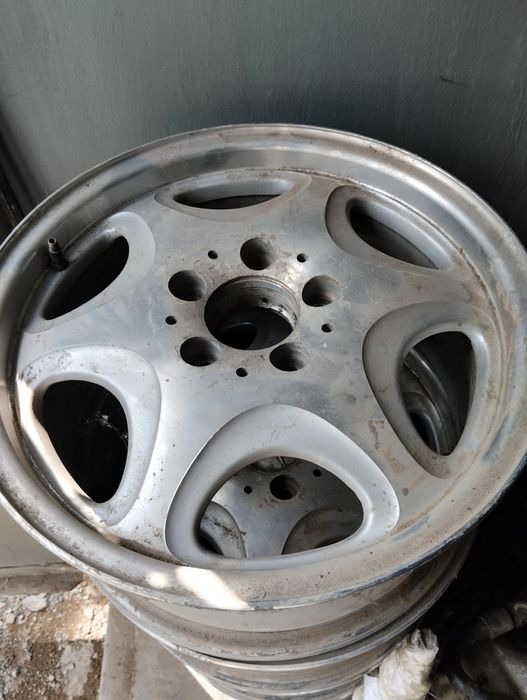 Диски  три штуки.