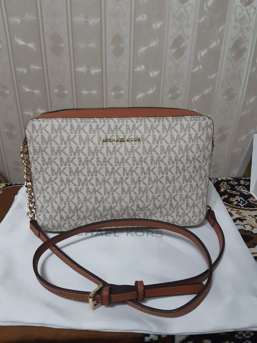 Сумка Michael Kors Jet Set Large Crossbody