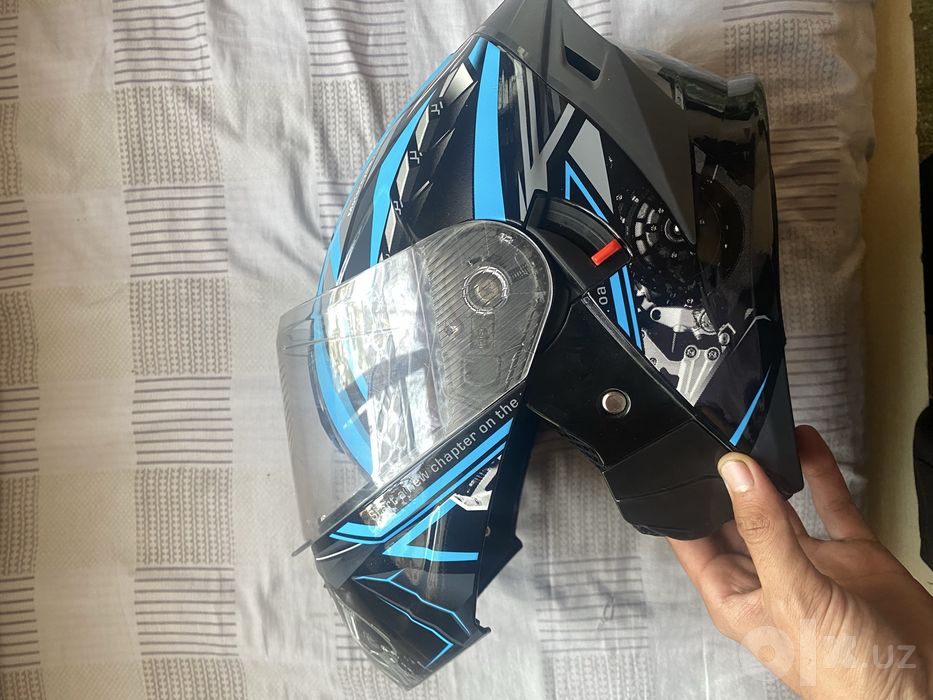 Moto kaska sotiladi