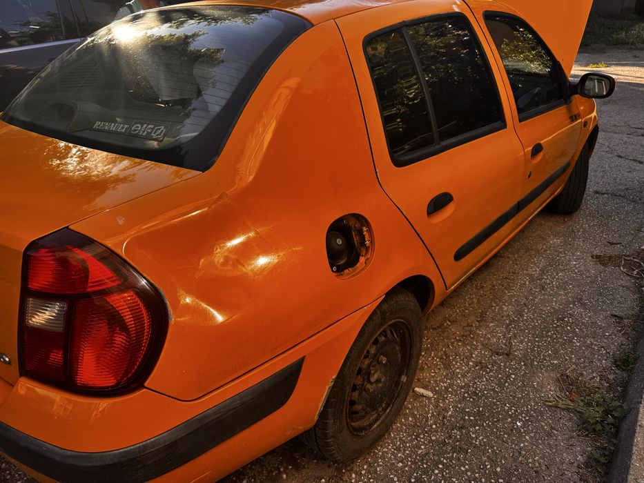 Renault Clio 2003