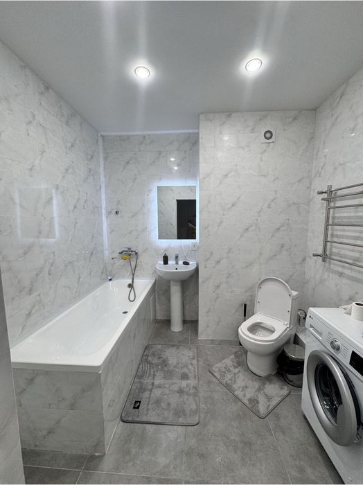 Посуточно квартира  оспанова есть kaspi red