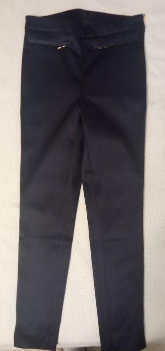 Пола и панталон от лен, официални панталони