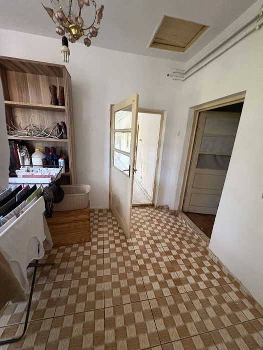 Inchiriez casă in Voluntari zona gheață