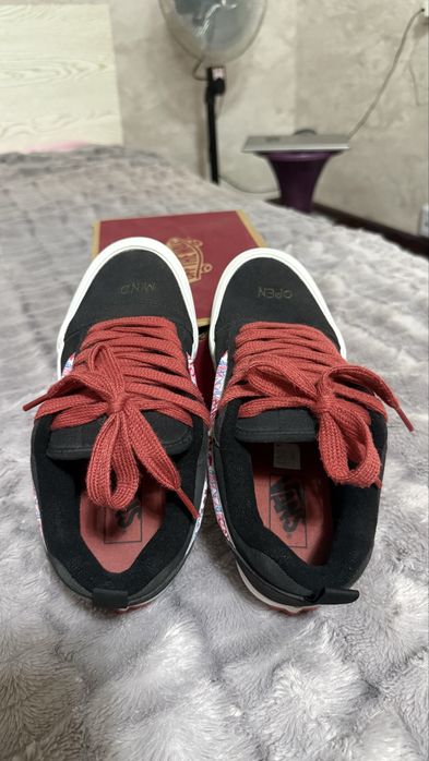 Кеды VANS Knu Skool
