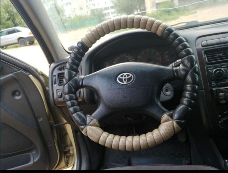 Toyota Avensis 2.0 Срочно.