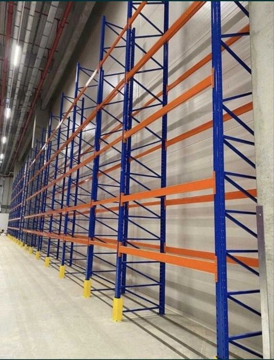 Rafturi metalice industriale si soluții automatizare depozite + coboti