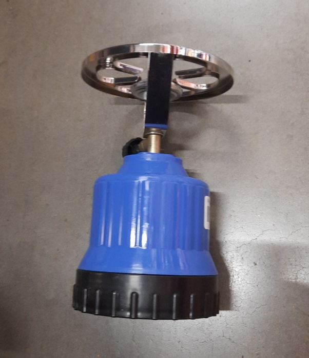 Aragaz de voiaj cu suport, din plastic dur, Nou!