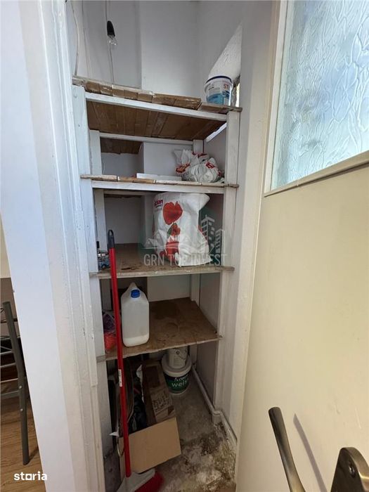 Apartament decomandat 2 camere cu balcon zona Mihai Viteazul
