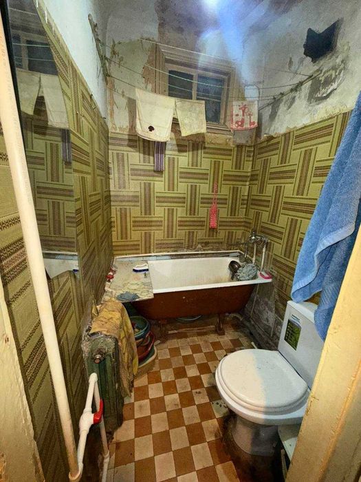 Продам 3 комнатную Малышка