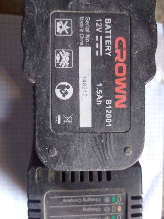 Продается зарядное устройство