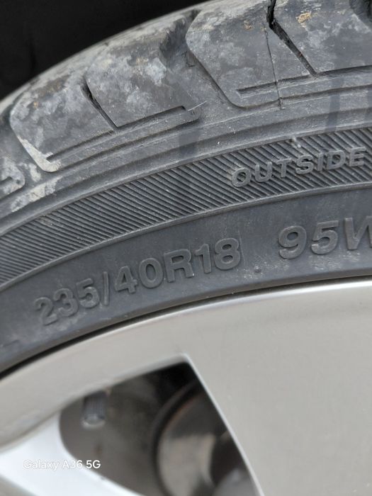 АВТОМОБИЛНИ гуми Радат 235.40.18