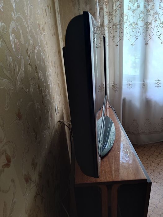Телевизор Samsung.
