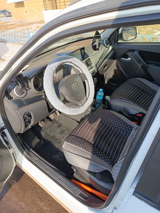 Продам ладу калина 2