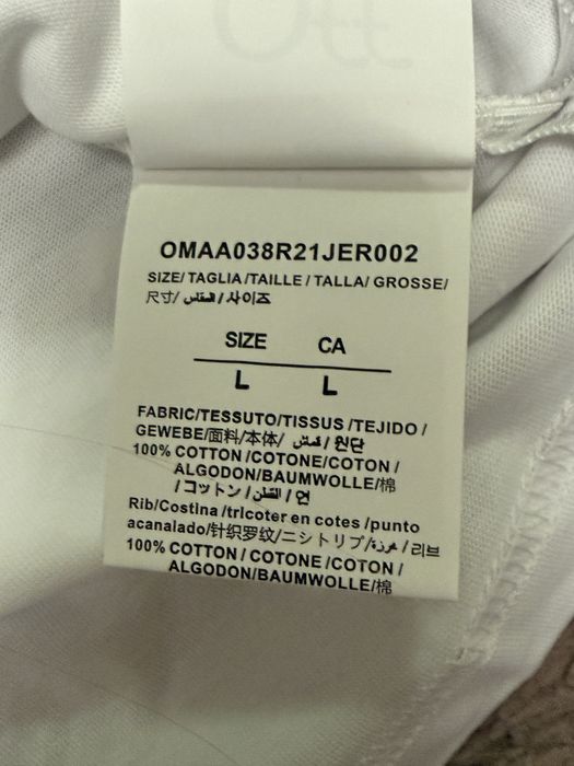 Off White T-shirt