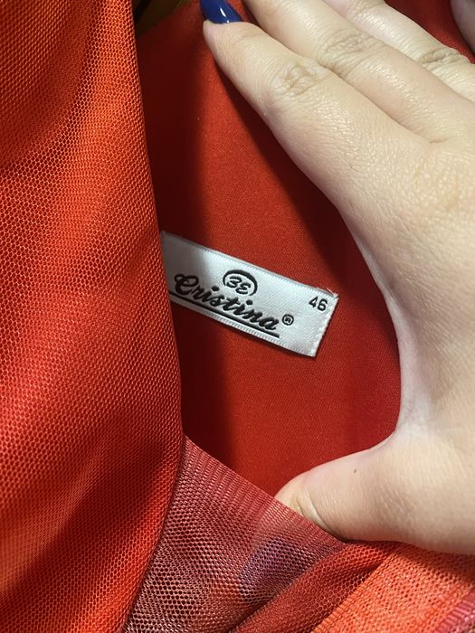 Rochie lunga cu maneci fluture