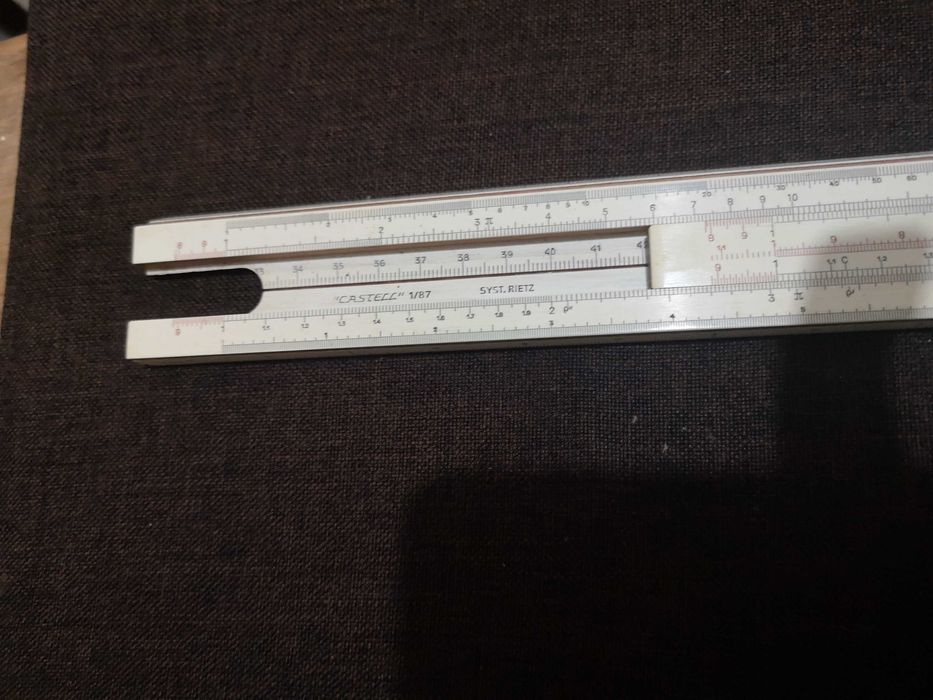 Rigla de calcul Faber Castell 1/87 veche, vintage
