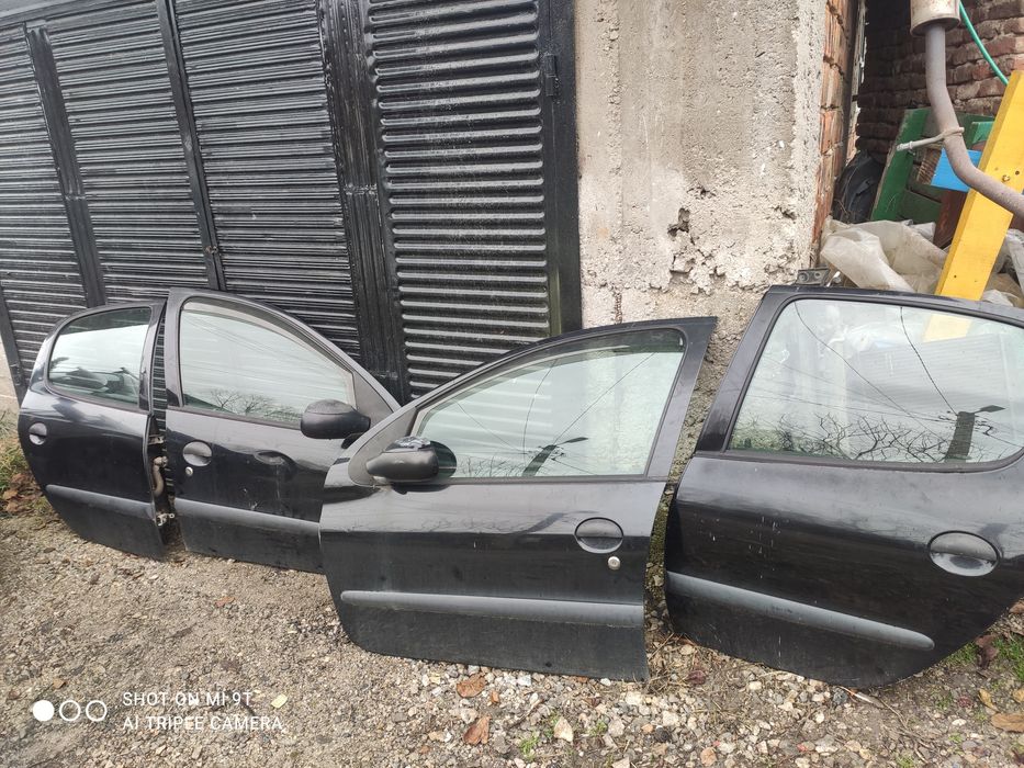 Врата/ врати за Генерация, гърне за Пежо 206 1.6 бензин Peugeot