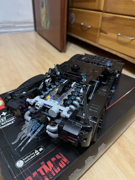 LEGO Technic BATMAN – batmobile 42127
