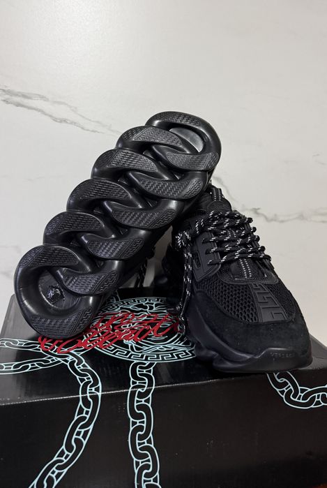 Versace Chain reaction