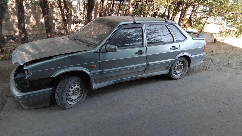 Продам Ваз 2115 по запчастям