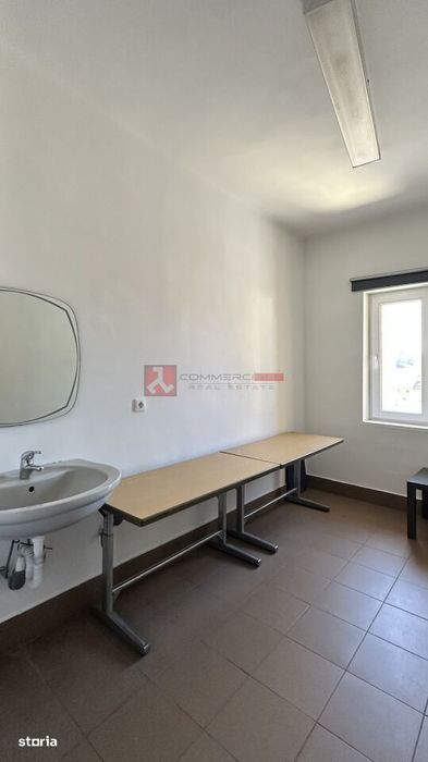 Cladire Birouri | 520 Mp | Curte Proprie 300 Mp