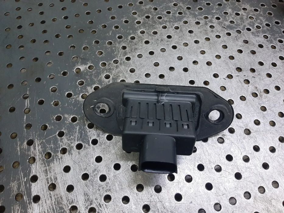 contact switch usa laterala dreapta spate ford transit courier c4a  2022  et76-14a658-qb