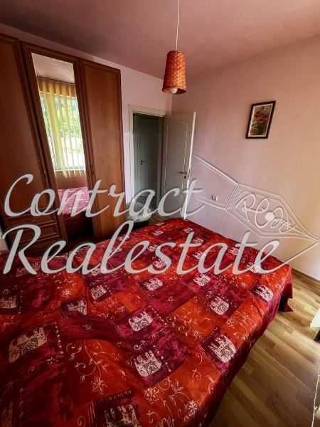 Дава се под наем Тристаен апартамент в Варна, Център - 72 кв.м за 561 € - Снимка #4