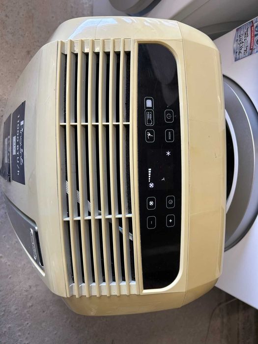 Мобилен климатик DeLonghi Pinguino 11000BTU/h