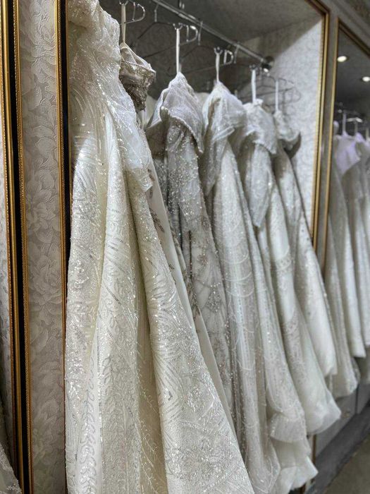 Продаются свадебные и вечерние платья по низкой цене