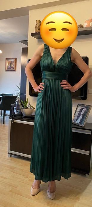 Елегантна дамска рокля