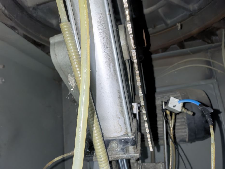 Автоматичнна хидравлична пендула с вис 160 мм шир 400 мм,